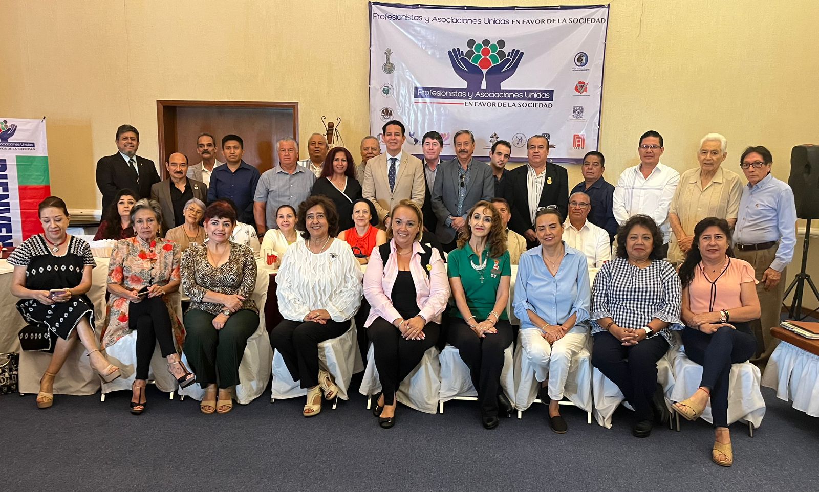 Impulsa Juan Ángel Flores Bustamante agenda de desarrollo, seguridad y apoyo al sector productivo