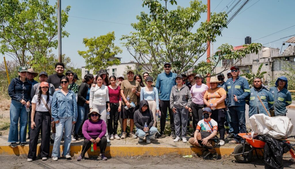 f30aac90-e242-4857-b6c4-222e8927cafb