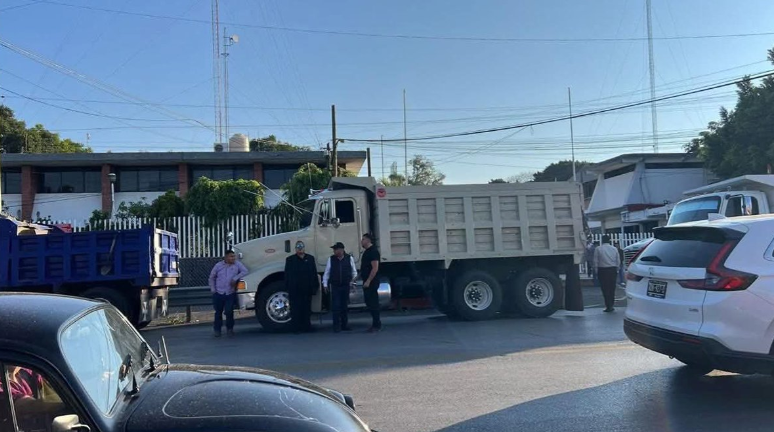 YA SALIÓ A RELUCIR EL PEINE: SICT SE INCLINA A FAVOR DE EMPRESA REGIOMONTANA PARA CONSTRUCCIÓN DE DISTRIBUIDOR VIAL UAEM