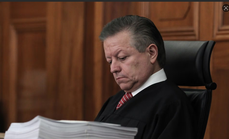 Rocha Moya ya no goza de fuero y puede ser detenido: aclara el exministro de la SCJN, Arturo Zaldívar