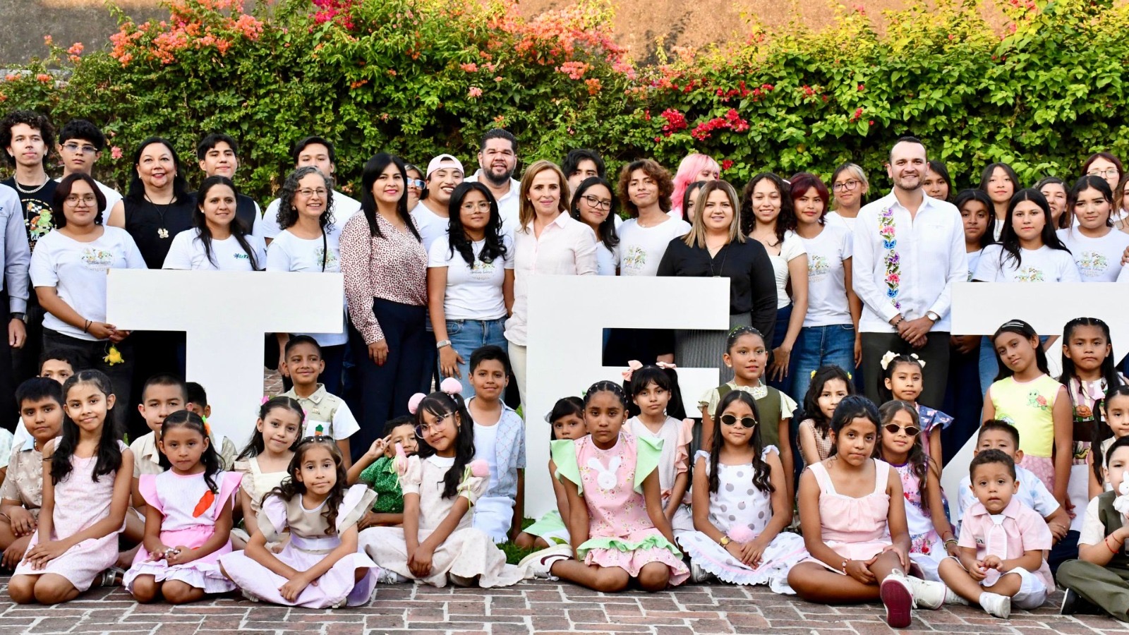 REALIZA UTEZ PASARELA DE MODA CON IMPACTO SOCIAL