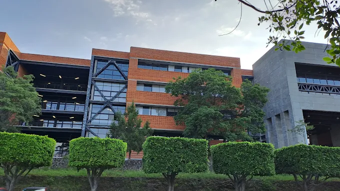 ¡Buenas noticias para la UAEM! Clases presenciales regresan la próxima semana con campus más seguros