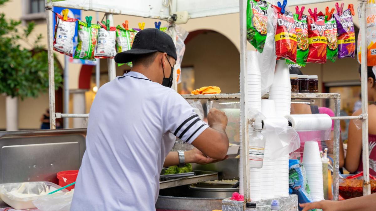 Alta ocupación pero elevada informalidad laboral en los municipios de Morelos: Indicadores Laborales del INEGI 2025