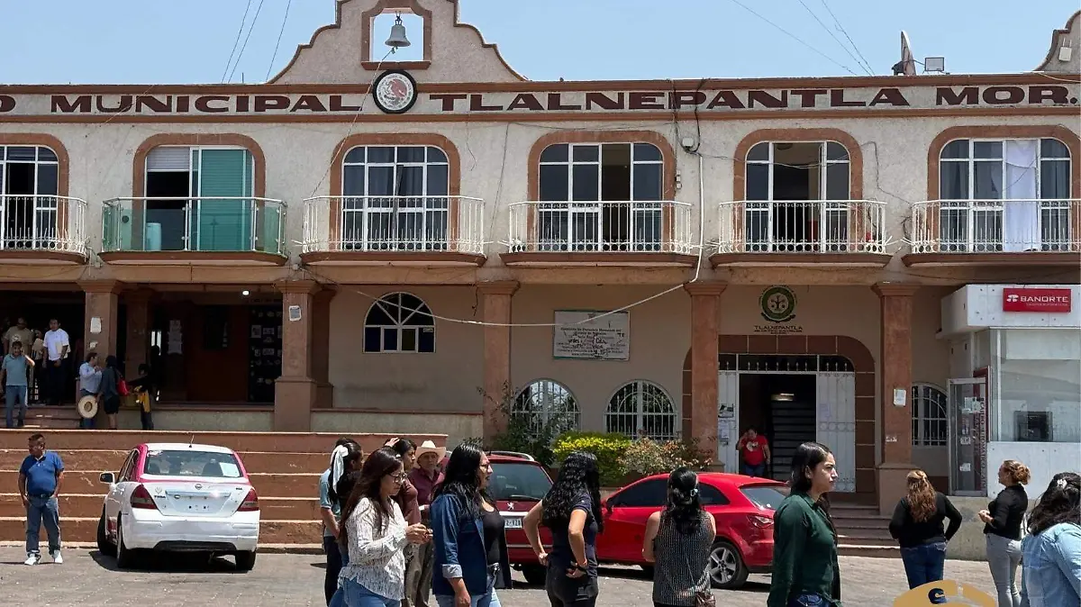 Secretario de Gobierno se reúne con Cabildo de Tlalnepantla y el suplente Gerardo Colín, quien asumirá la presidencia municipal la próxima semana