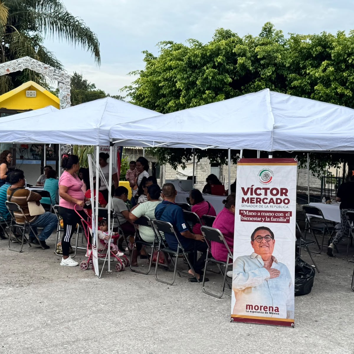 ACERCA VÍCTOR MERCADO SERVICIOS Y APOYOS A FAMILIAS DE AMATITLÁN Y SACATIERRA EN CUERNAVACA