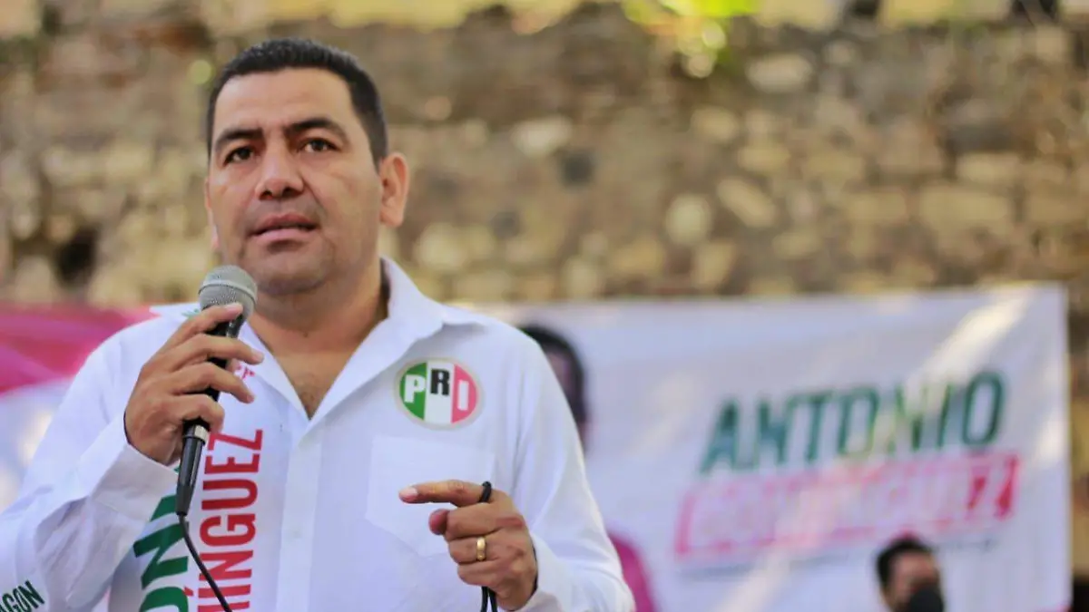 Detenido Antonio Domínguez Aragón, exalcalde de Ayala, por presuntos nexos con delincuencia organizada