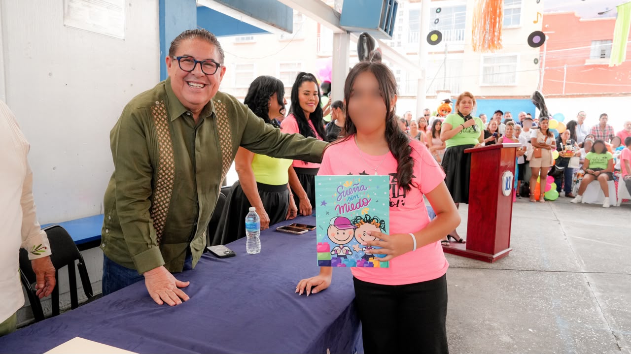 VÍCTOR MERCADO CELEBRA CON ESTUDIANTES EL CIERRE DE SU EDUCACIÓN PRIMARIA