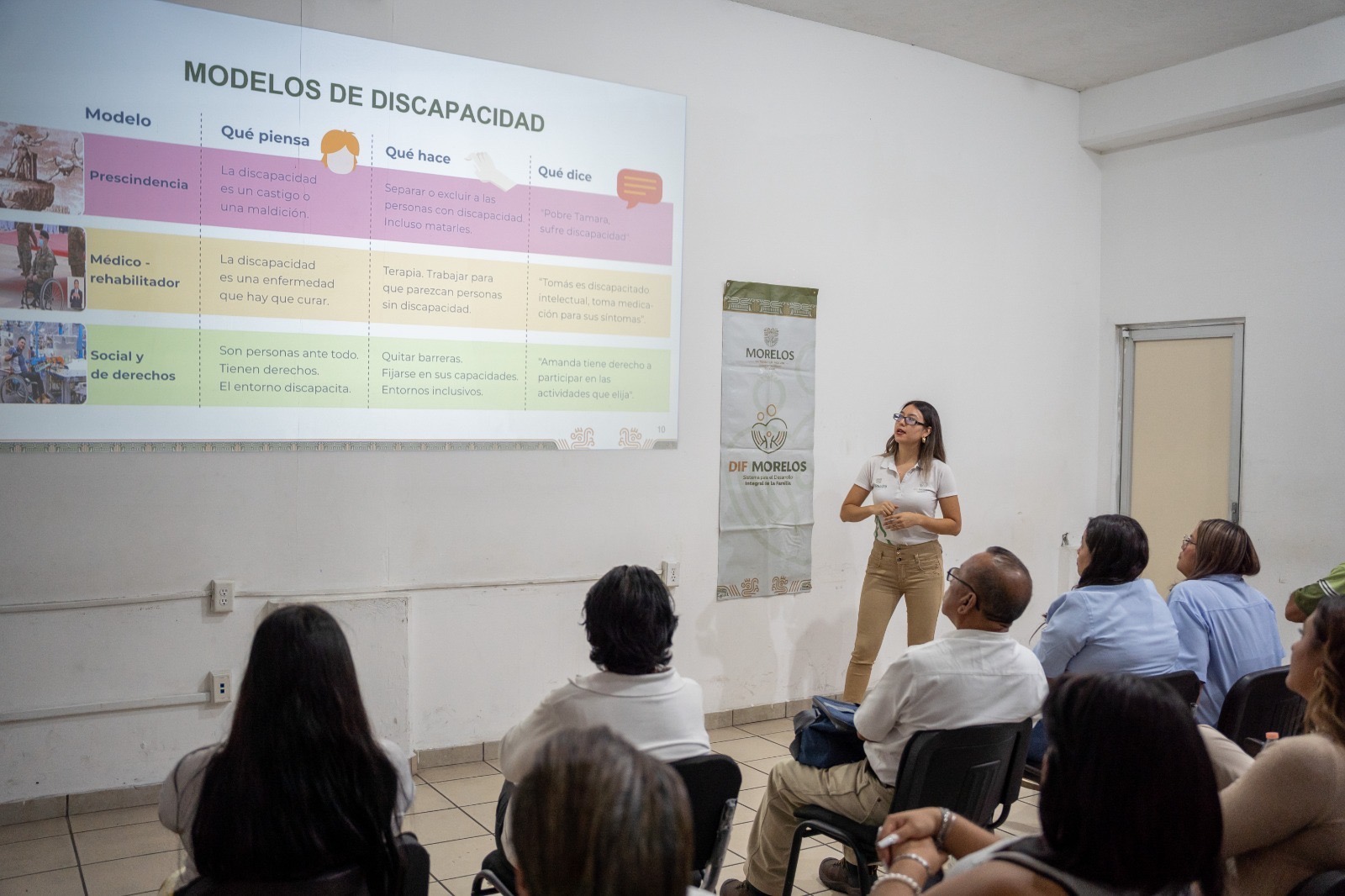 AMPLÍA SEDIF ATENCIÓN INCLUYENTE EN ESPACIOS PÚBLICOS CON TALLERES DE SENSIBILIZACIÓN