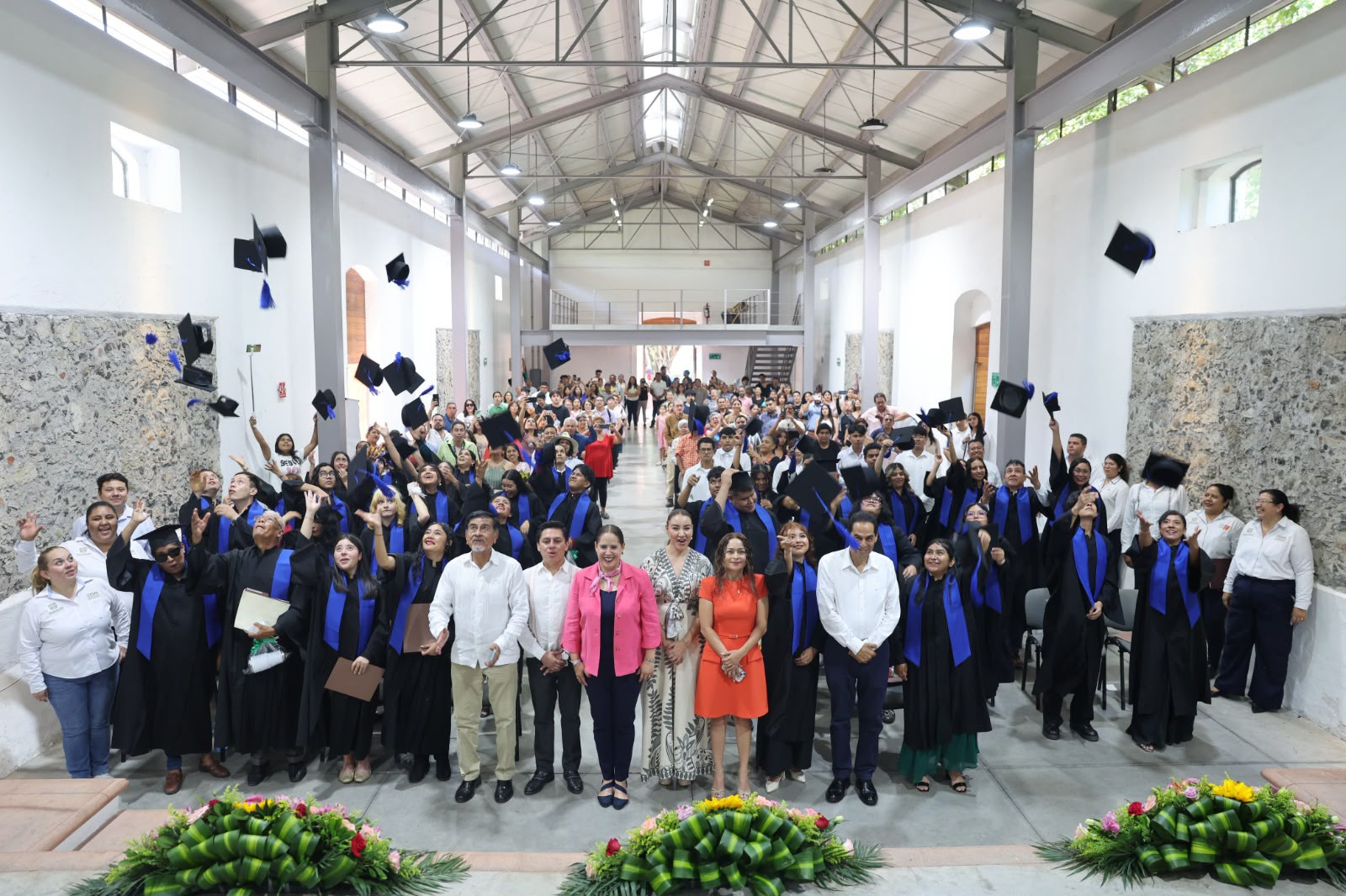 ENTREGA GOBIERNO DE MORELOS CERTIFICADOS DE PREPARATORIA ABIERTA