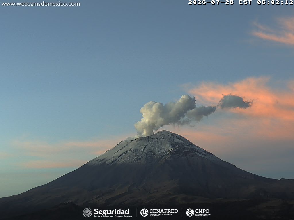Don Goyo ha presentado 125 exhalaciones de baja intensidad y emisiones de vapor, así como de otros gases volcánicos, en las pasadas 24 horas