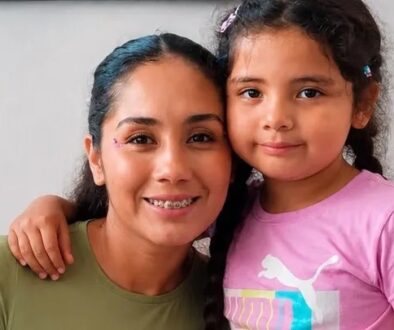 VIVIANA E HIJA