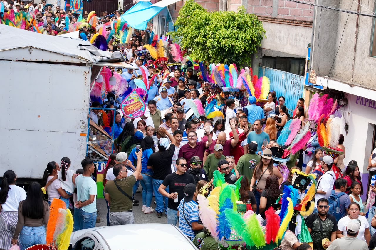 CELEBRA VÍCTOR MERCADO CON HABITANTES DE SANTA MARÍA AHUACATITLÁN SU FIESTA PATRONAL