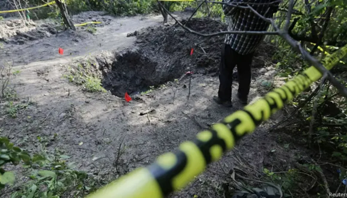 141017094646_clandestine_graves__624x351_reuters.jpg
