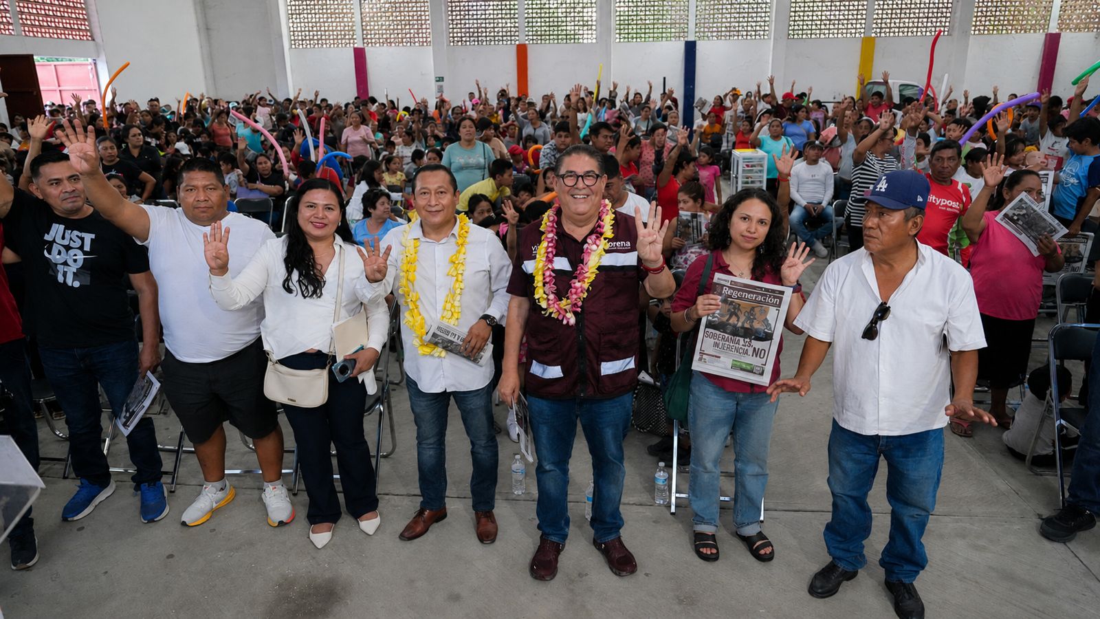 Xoxocotla recibe al senador Víctor Mercado en asamblea por la defensa de la soberanía nacional