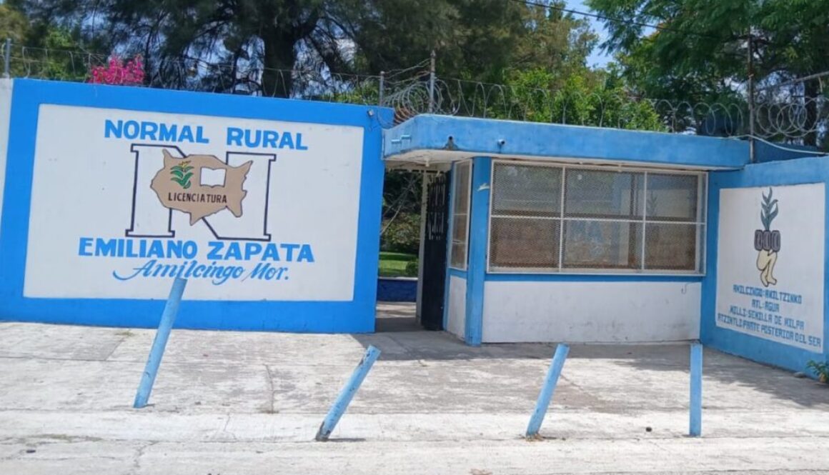 normal-rural-de-amilcingo-en-morelos-en-paro-por-conflicto-entre-docentes-y-directora_e2bf8205-57f5-4c0f-a9c3-591f45482202_mediarawimage=true