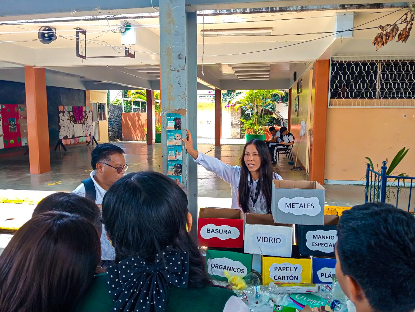 Cuernavaca fortalece educación ambiental entre estudiantes de la Secundaria 8 de Ocotepec