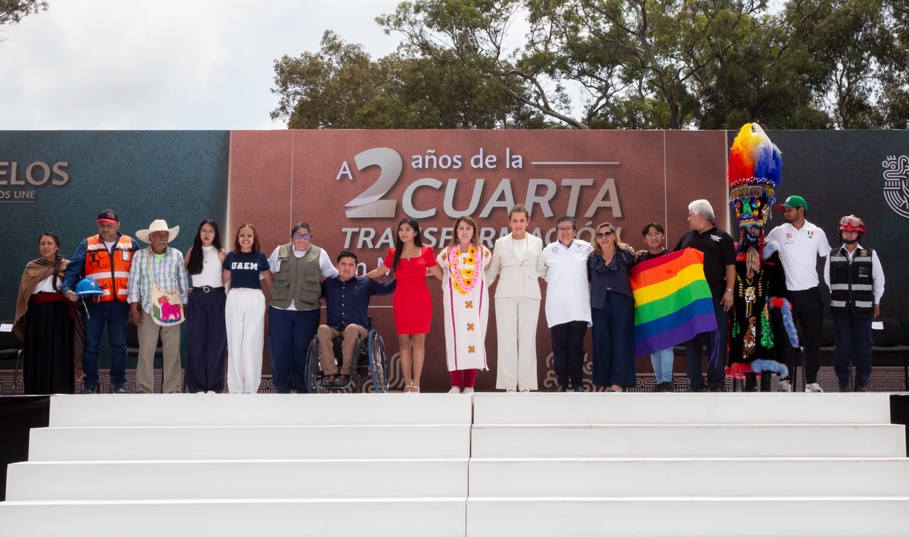 Margarita González Saravia destaca resultados de sus dos años de gobierno ante 30 mil personas en Cuernavaca