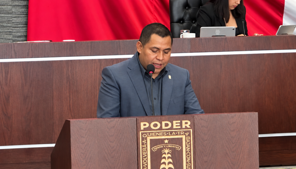 Discurso en el podio legislativo