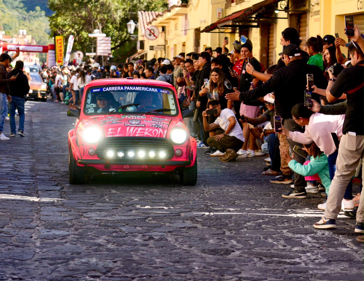 Carrera Panamericana deja derrama de más de 3.2 mdp y reúne a cuatro mil 300 asistentes en Tepoztlán