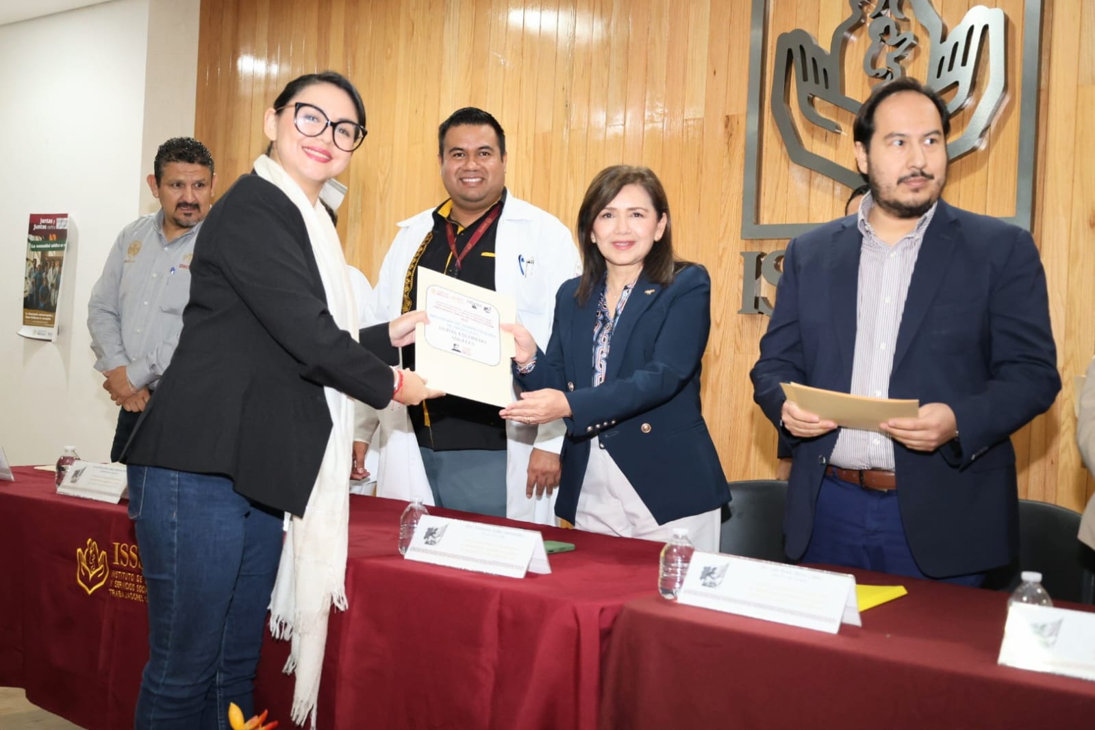 Refrendan UAEM e ISSSTE su compromiso por la formación y capacitación de trabajadores y estudiantado 