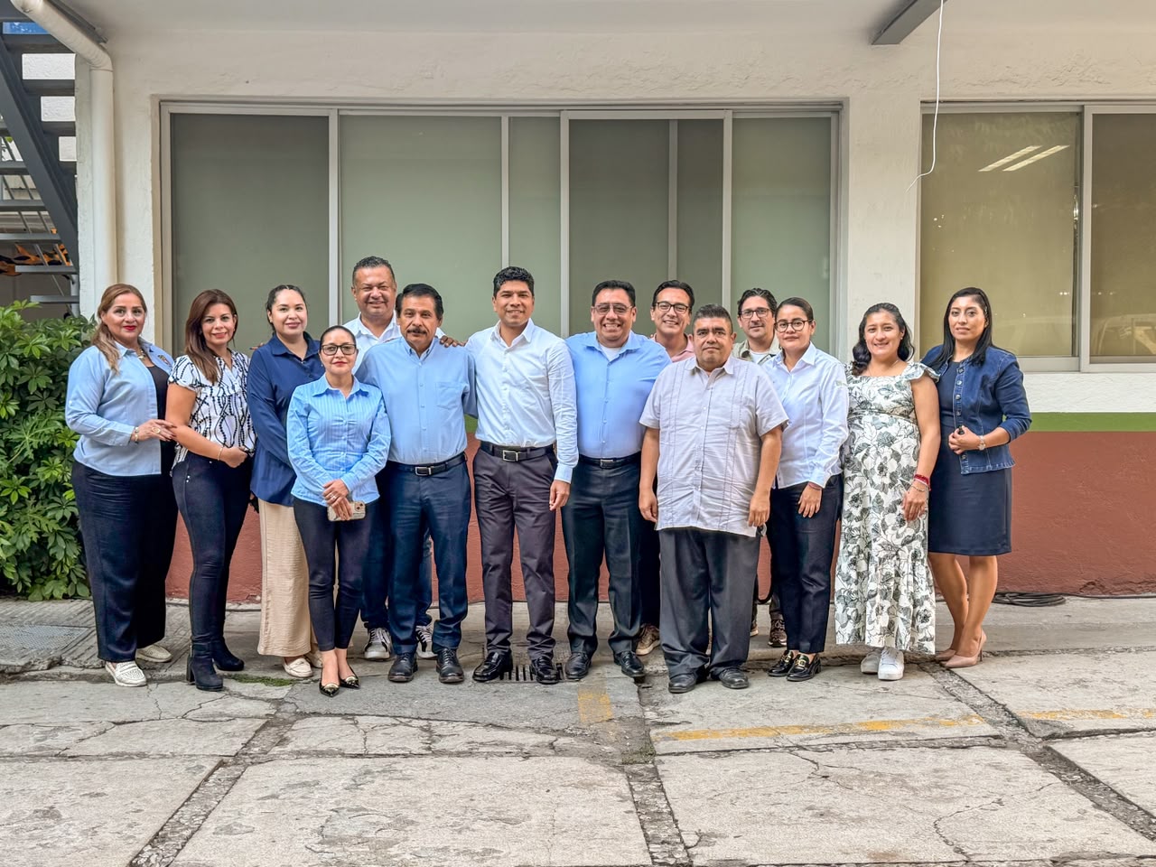 Personal de Salud recibirá apoyos para uniformes y complemento de aguinaldo en Morelos