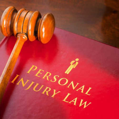 Defensa Legal para Lesiones Cerebrales, Espinales y de Hernias en Van Nuys