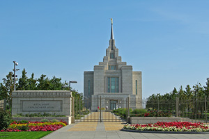 tserkvaisusakhrysta.org