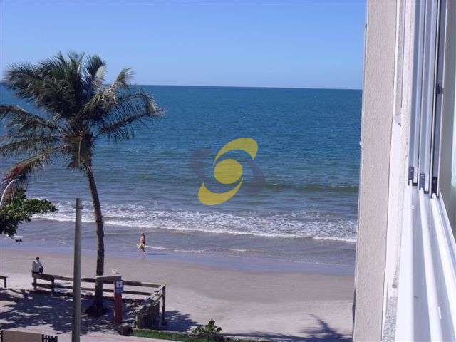 Aluguel de temporada: 4 quartos sendo 2 suíte - Prédio Frente Mar!!