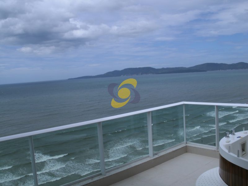 Locação Temporada 2017 - Cobertura duplex de frente para o Mar!