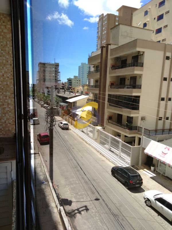 Apartamento 2 dormitórios, com internet e 2 ar condicionados!