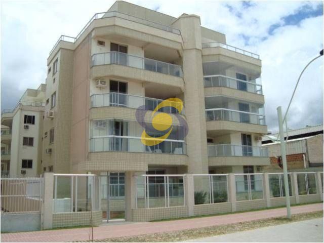 Apartamento Lateral em prédio Frente ao Mar!