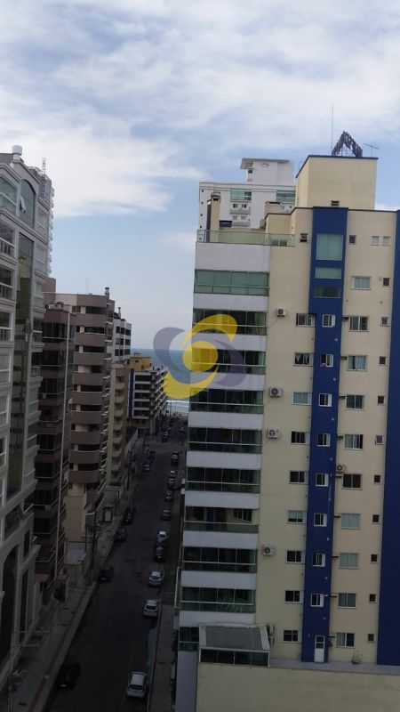 3 dormitórios na meia praia!!!!