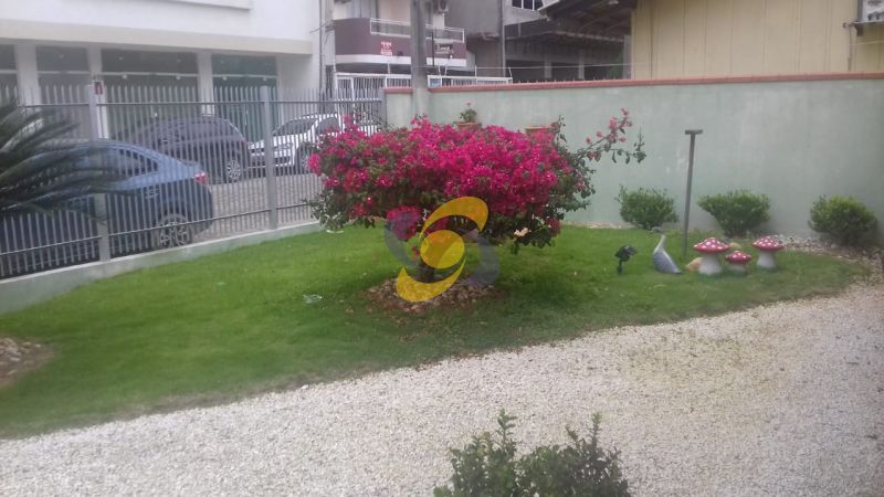 Linda Casa aluguel Temporada 3 Suítes