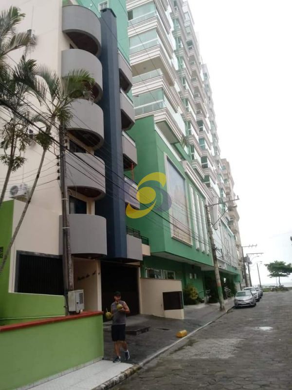 apartamento Lateral mar 2 quartos ( sendo 1 suíte)