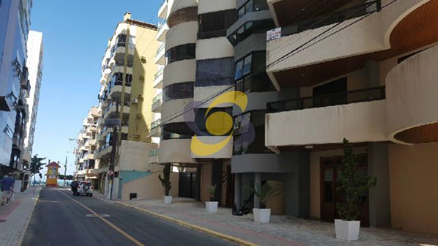 Apartamento Quadra Mar 2 Quartos sendo 1 Suíte À 80m do mar! Meia Praia - Itapema