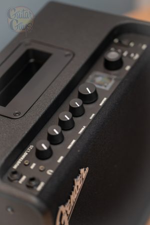 Fender Mustang LT25