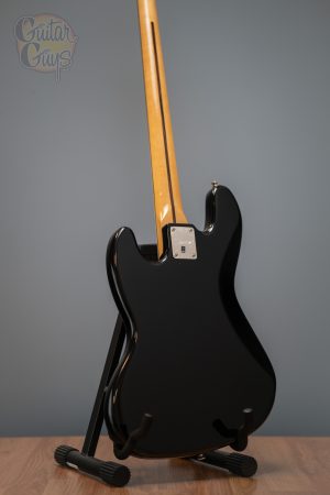 SQUIER CLASSIC VIBE '60S JAZZ BASS