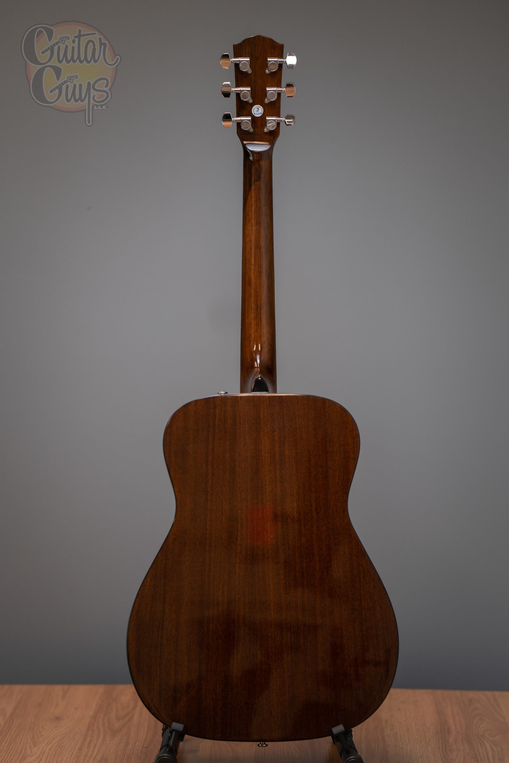 Fender CC-60S CONCERT (LEFT-HANDED)