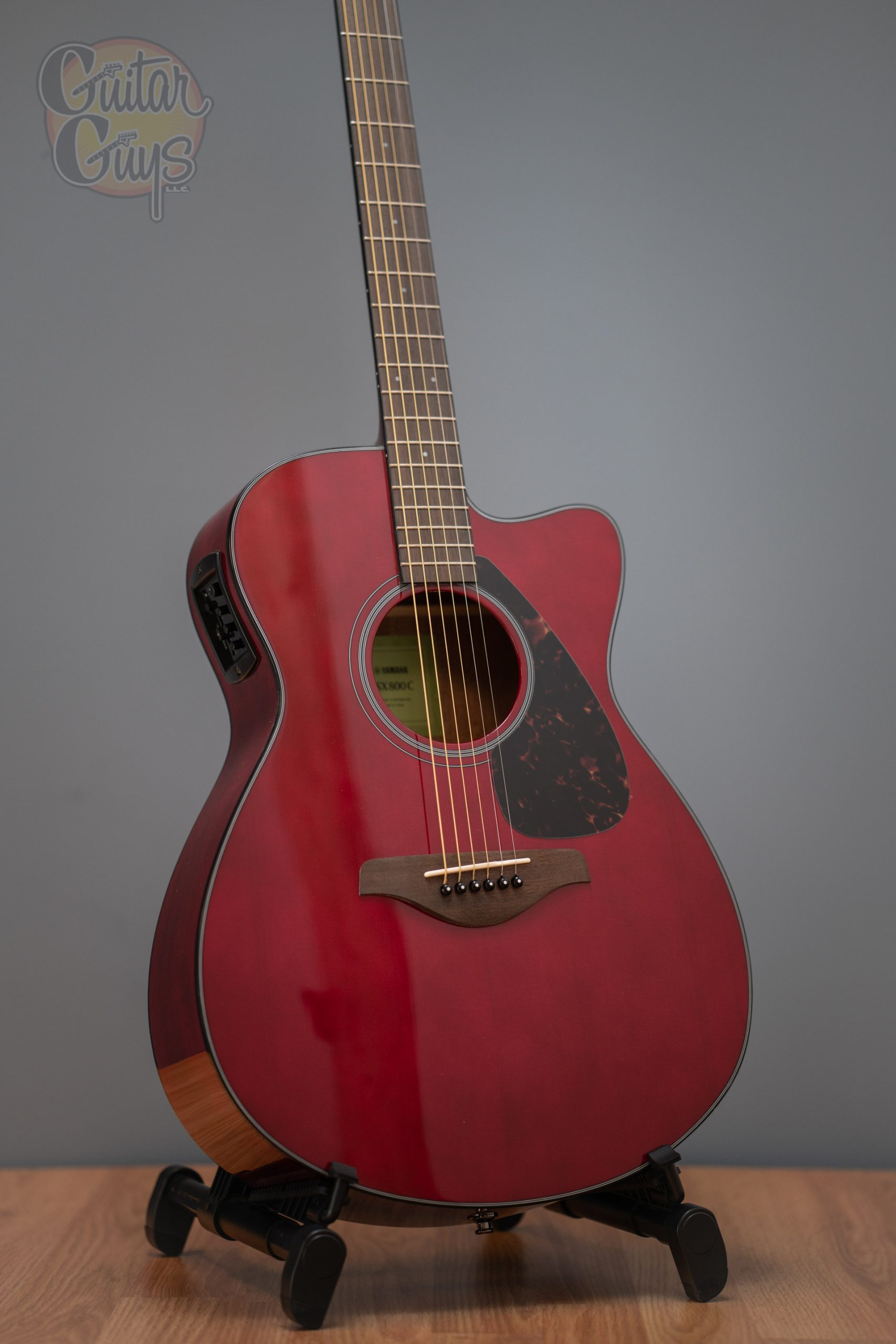 Yamaha FSX800C (Ruby Red)