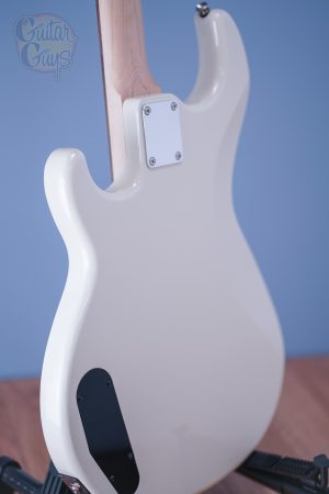 Yamaha BB234 (Vintage White)