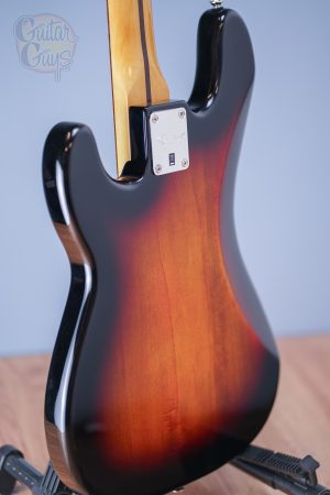 Squier CLASSIC VIBE '60S PRECISION BASS (3-Color Sunburst)