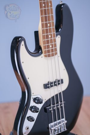 Fender STANDARD JAZZ BASS LEFT-HAND (Black)