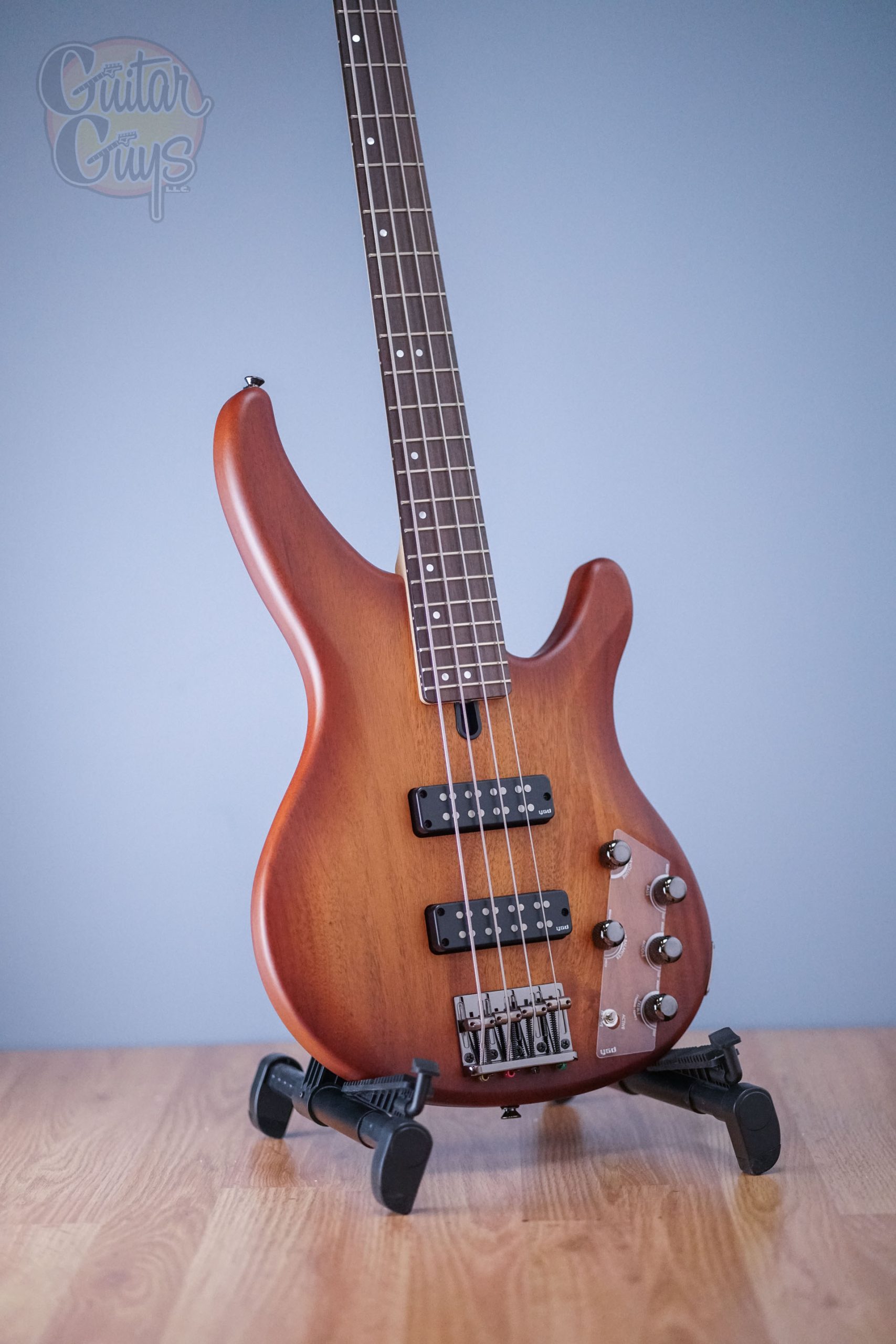 ギター　YAMAHA TRBX504 Yamaha TRBX504 4-String Premium Electric Bass Guitar