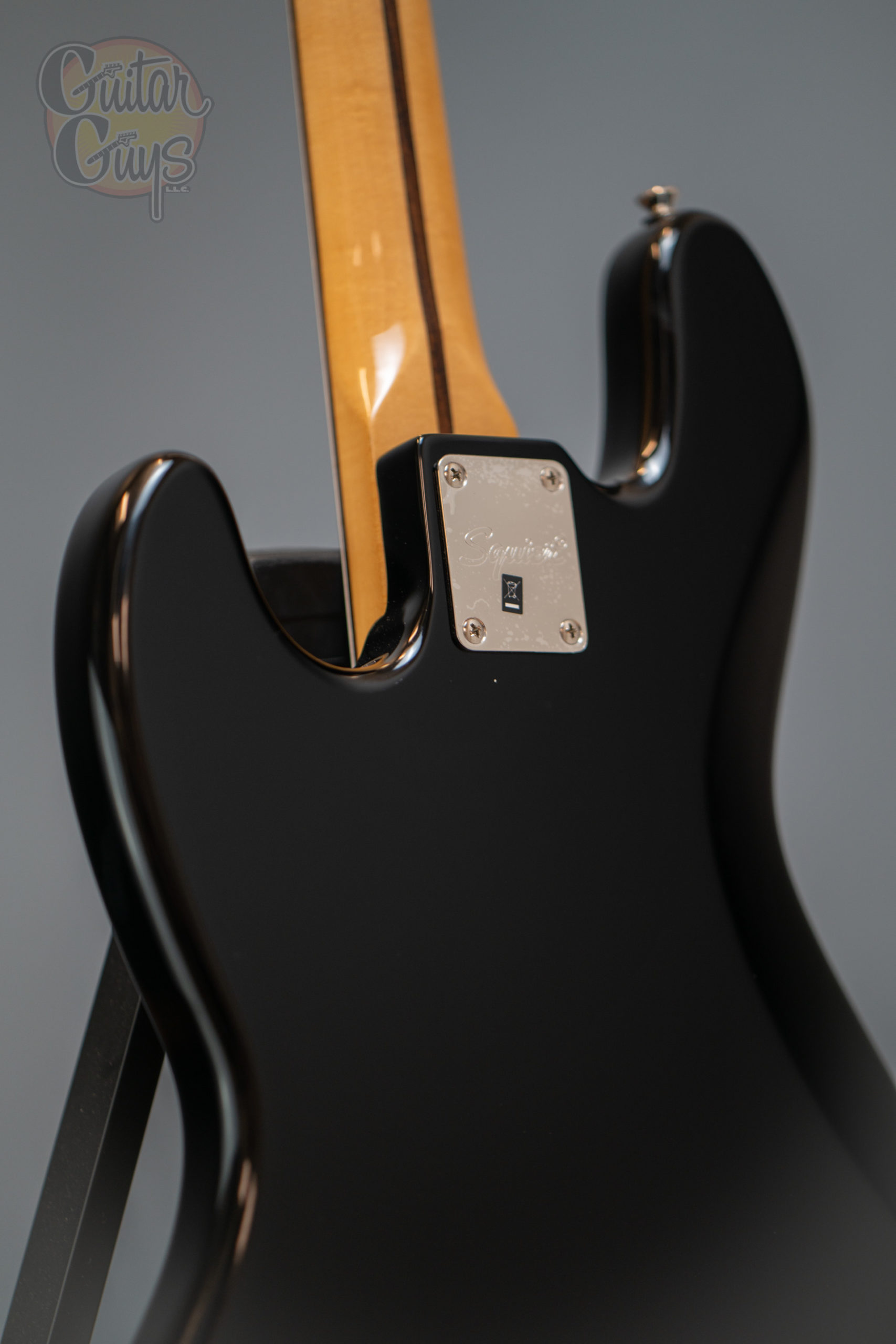 SQUIER CLASSIC VIBE '60S JAZZ BASS - Guitar Guys