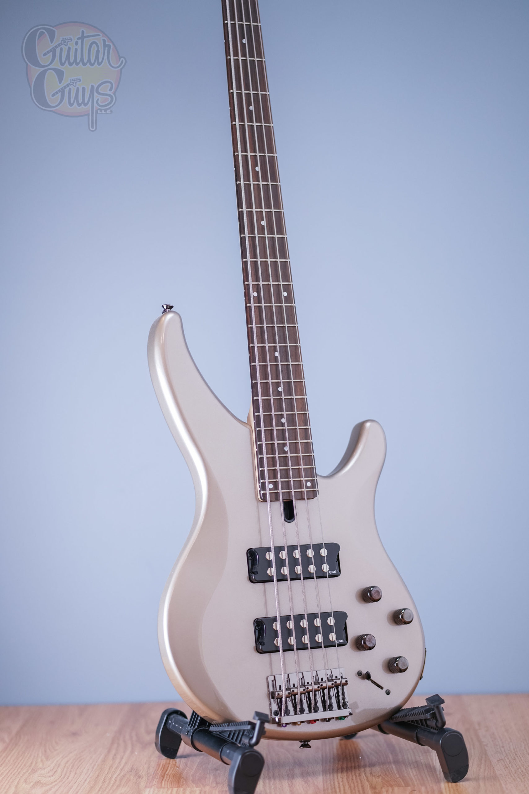 Yamaha TRBX305 5-String (Pewter) - Guitar Guys