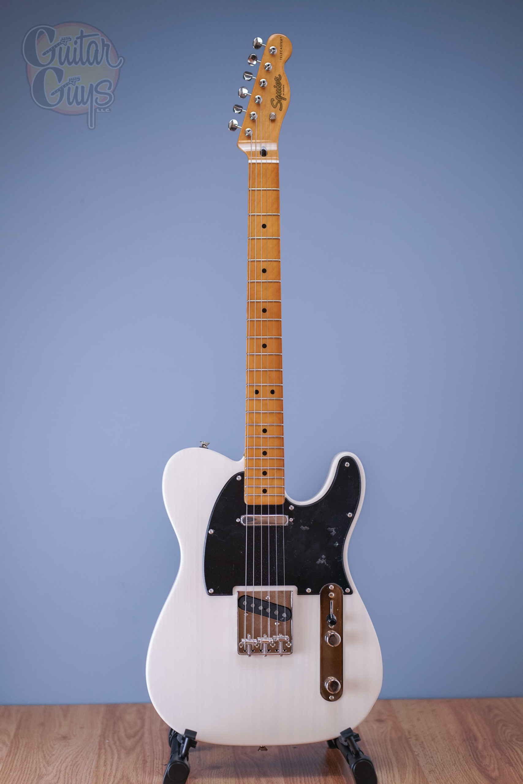Squier CLASSIC VIBE  