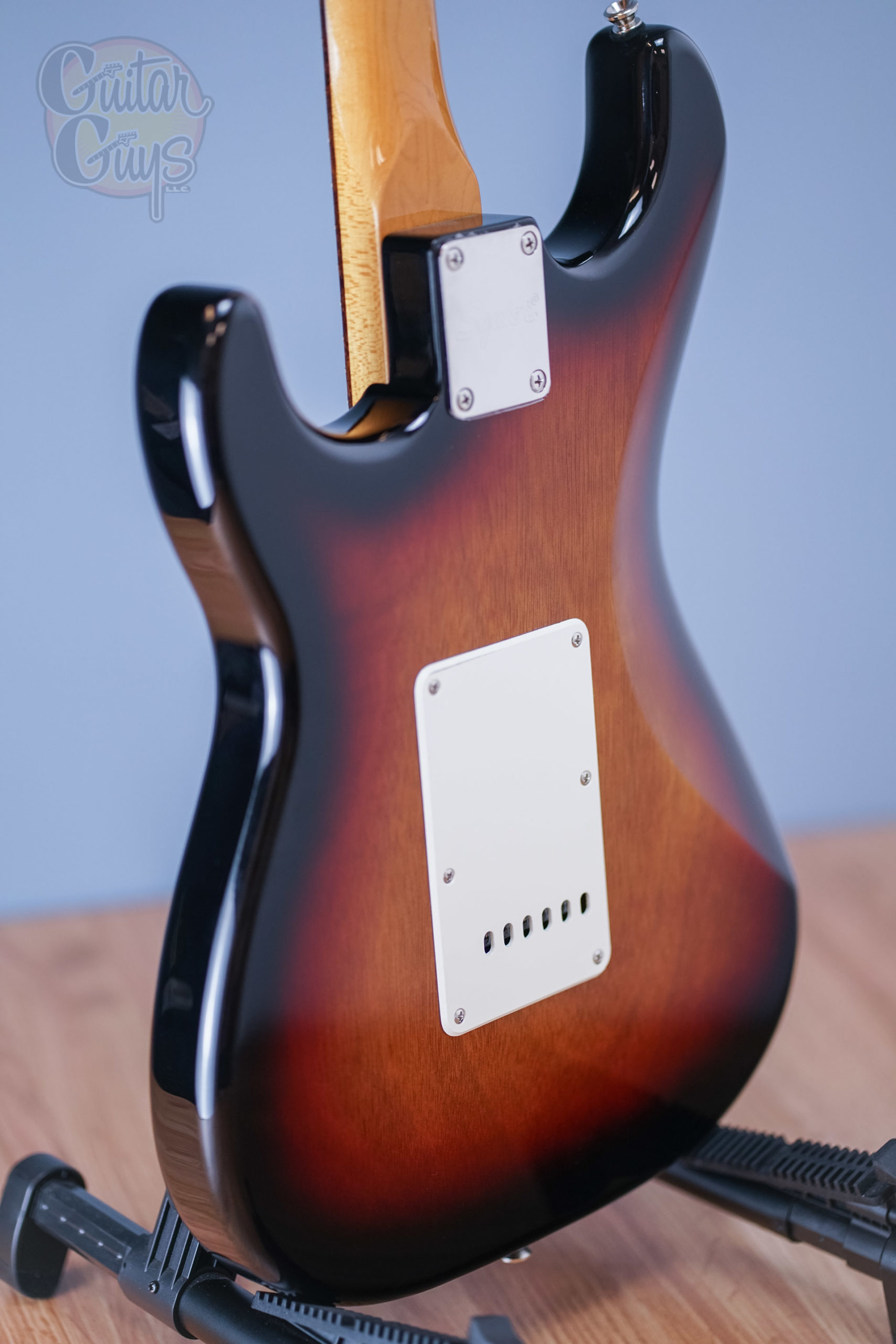 Squier CLASSIC VIBE '60S STRATOCASTER (3-Color Sunburst) - Image 5