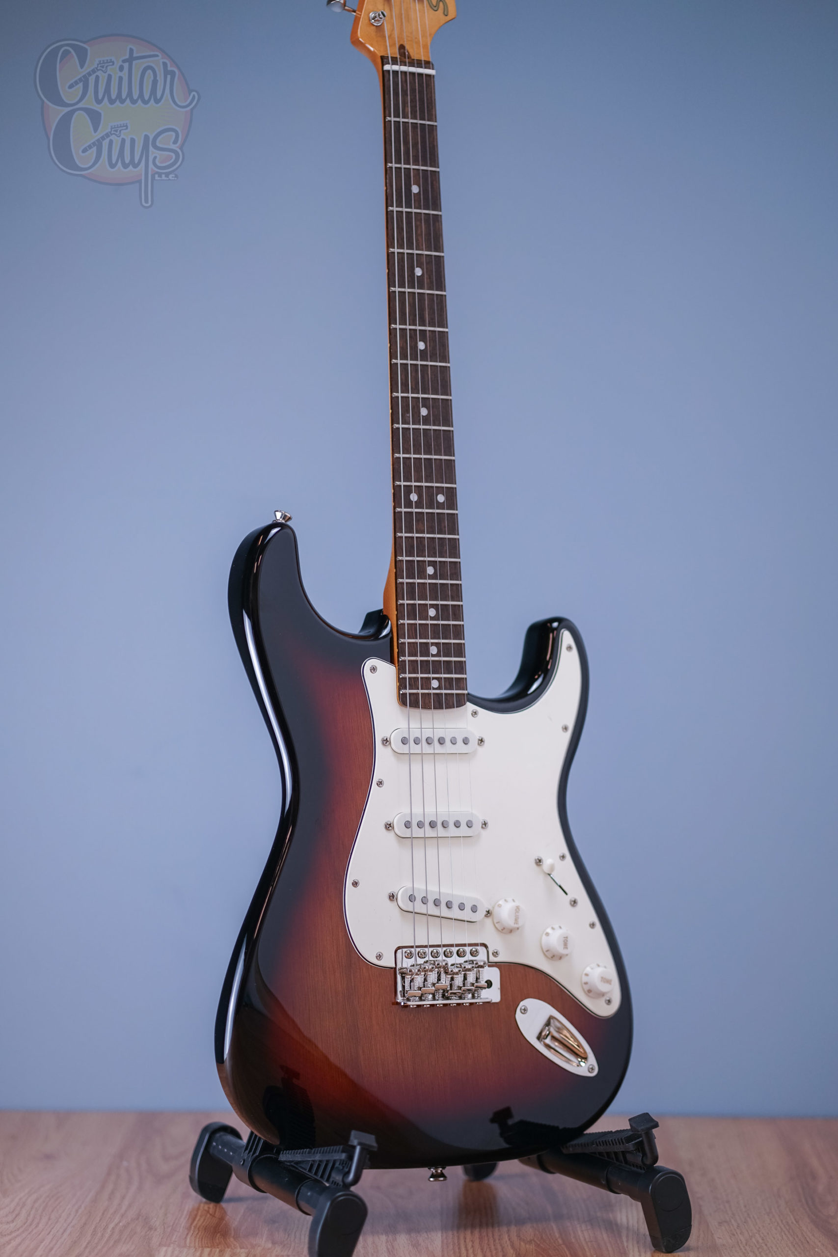 Squier CLASSIC VIBE '60S STRATOCASTER (3-Color Sunburst)