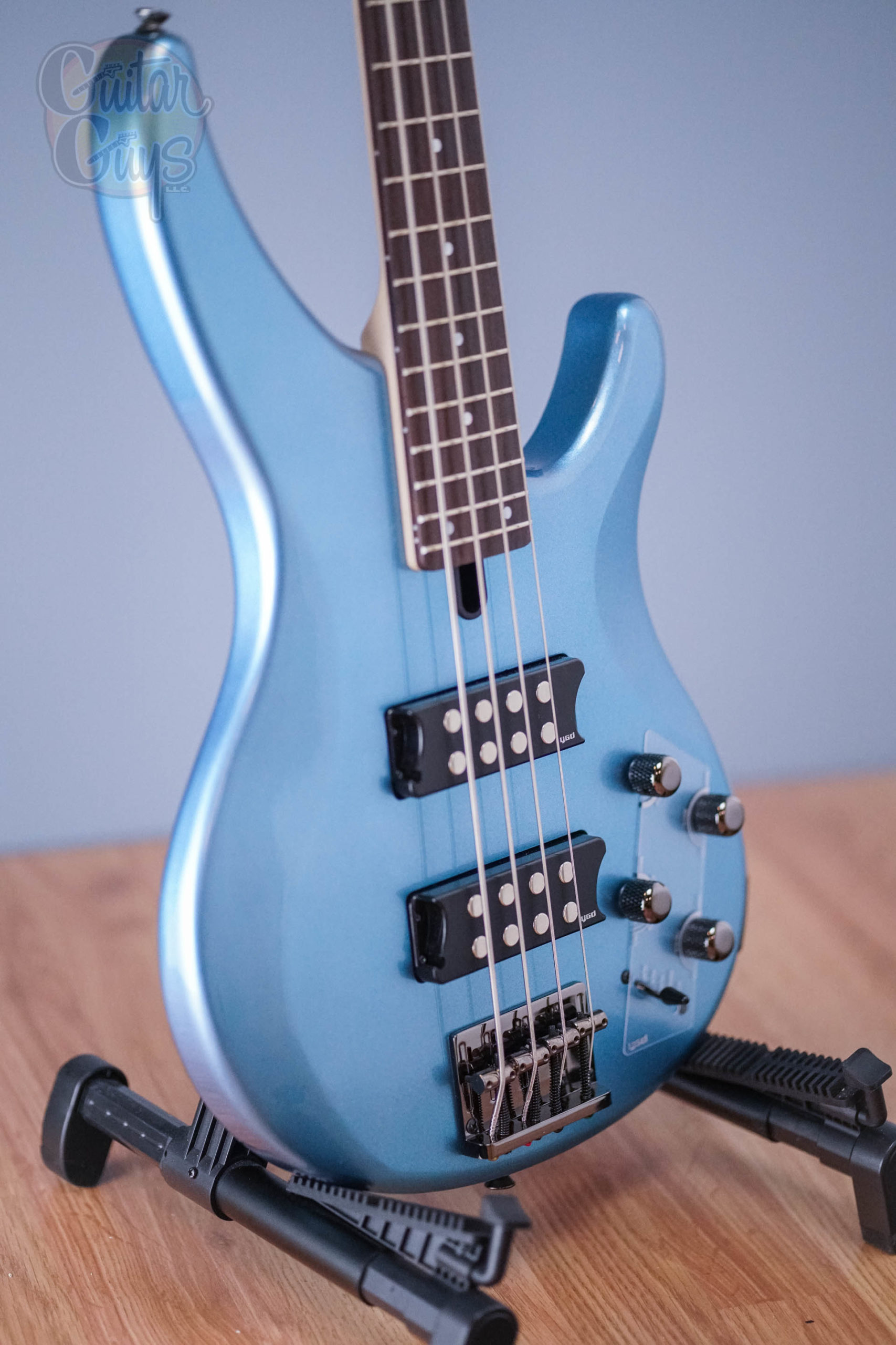【プロ調整済み】YAMAHA TRBX304（BL） Yamaha TRBX304 (Factory Blue) DEMO - Guitar Guys