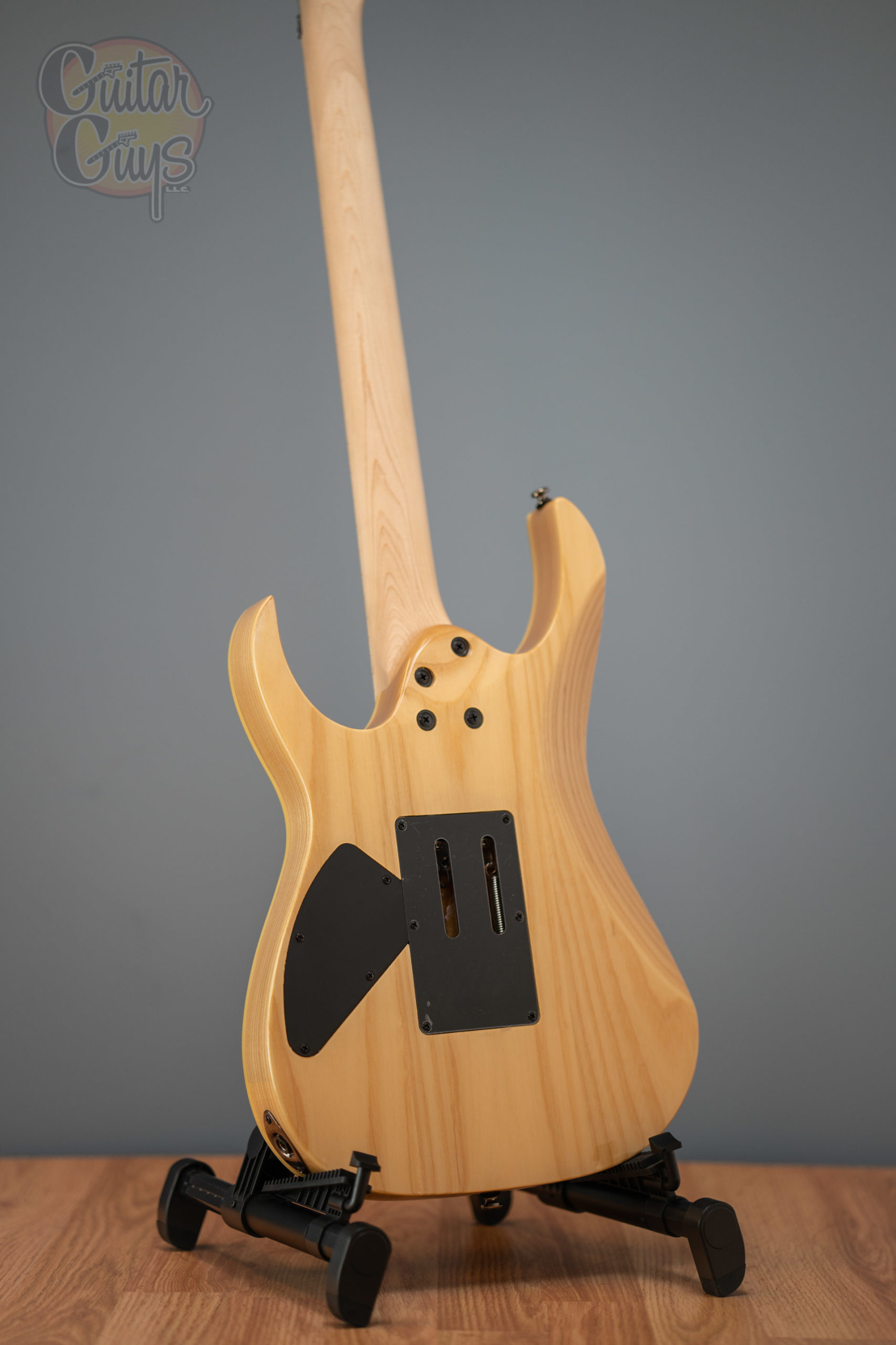 Ibanez RG470AHM (Blue Moon Burst) - Image 24